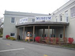LighthouseMuseumRockland.jpg